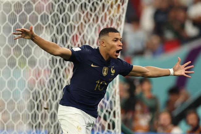 HLV ĐT Pháp hết lời khen ngợi Kylian Mbappe 1 HLV ĐT Pháp hết lời khen ngợi Kylian Mbappe 1