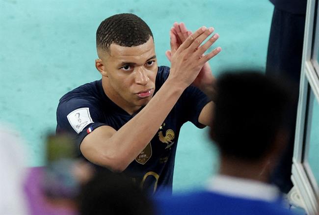 Tiền đạo Mbappe không ngại thách thức FIFA