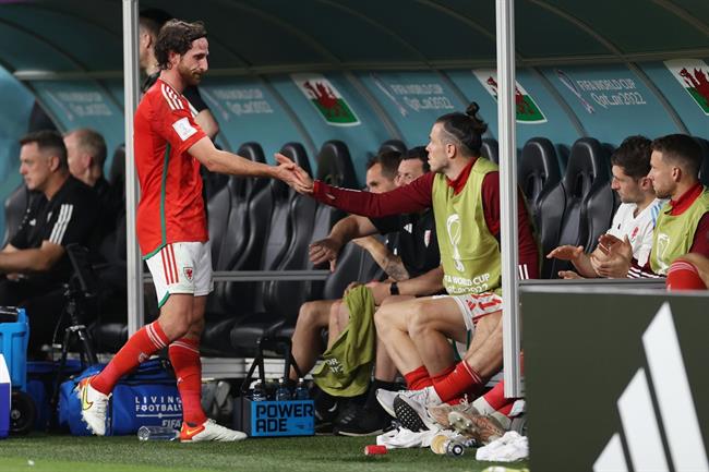Gareth Bale mờ nhạt trong ngày Wales thua thảm ĐT Anh 6 Gareth Bale mờ nhạt trong ngày Wales thua thảm ĐT Anh 6