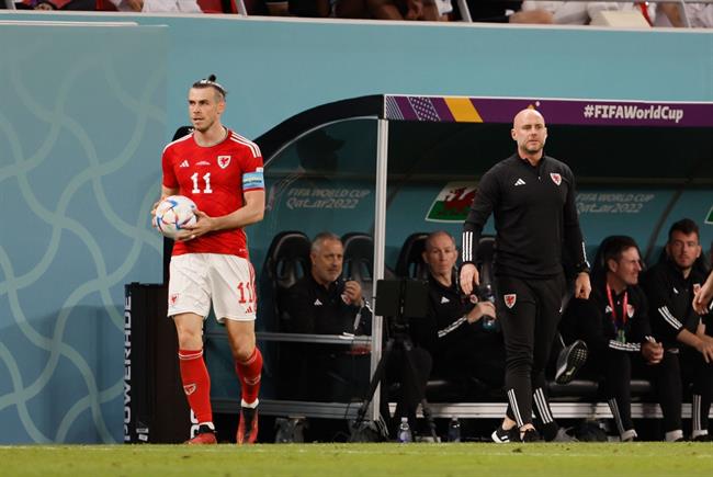 Gareth Bale mờ nhạt trong ngày Wales thua thảm ĐT Anh 3 Gareth Bale mờ nhạt trong ngày Wales thua thảm ĐT Anh 3