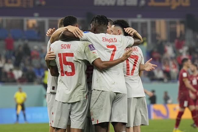 Thụy Sĩ đánh bại Serbia với tỷ số 3-2 Thuy Si danh bai Serbia voi ty so 3-2