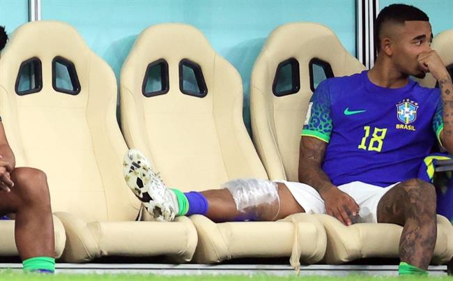 HLV ĐT Brazil tức giận khi bị đồn đoán cố tình sử dụng Jesus 1