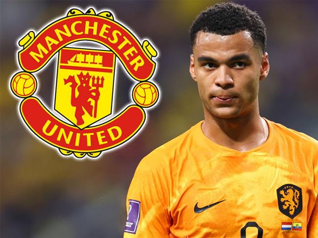 MU chinh thuc dam phan chieu mo Cody Gakpo 