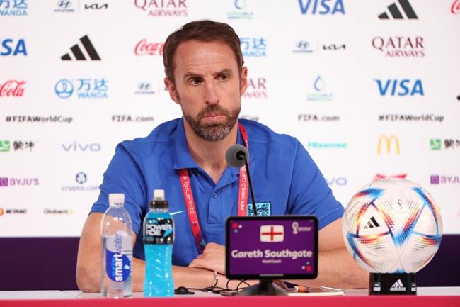 HLV Southgate biết cách ngăn chặn Mbappe