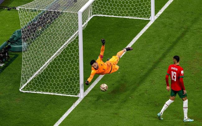 Đừng quên Hugo Lloris