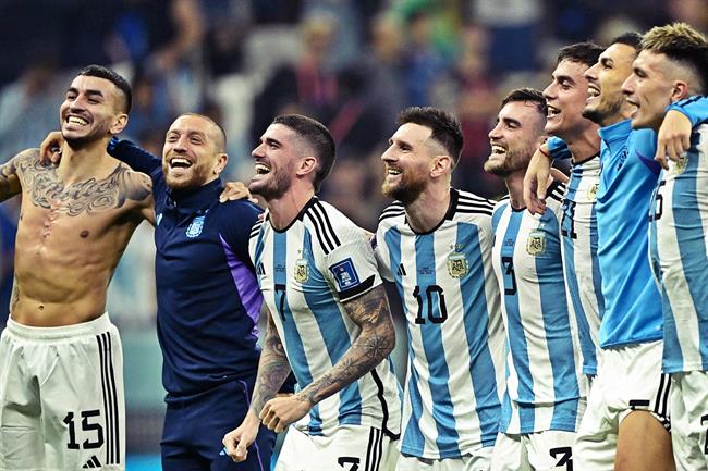 10 cầu thủ còn lại đã giúp Messi vào chung kết World Cup ra sao?