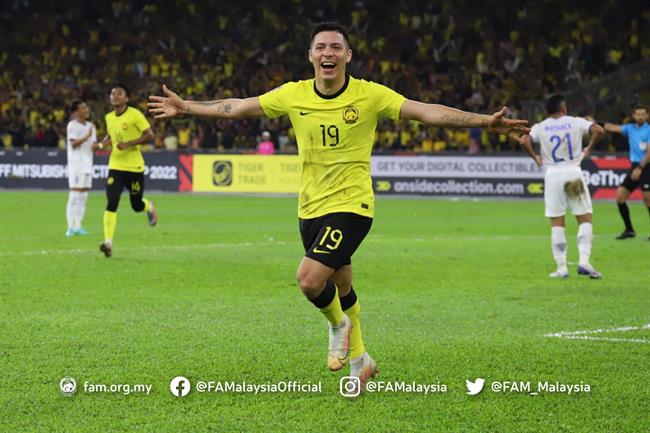 VIDEO: Tiền đạo Sergio Aguero ghi bàn thắng đầu tiên cho ĐT Malaysia