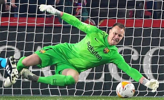 Ter Stegen choi rat tot o mua giai 2022/23