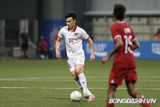 Bình luận viên phải thốt lên Ối giời ơi! sau cú nã đại bác của Nguyễn Hoàng Đức