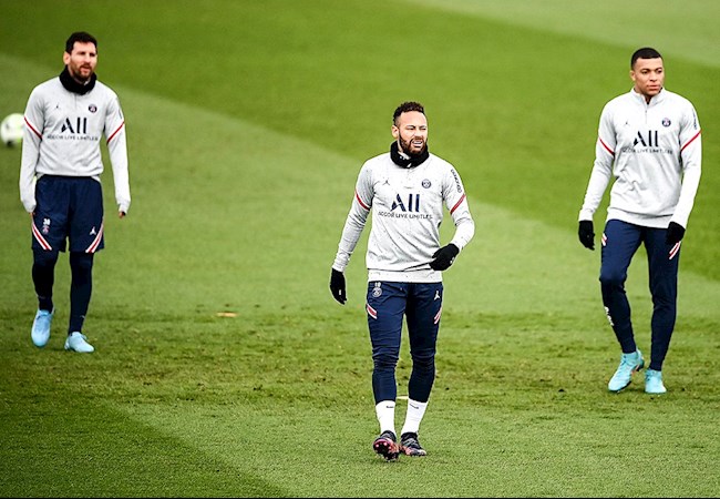 Neymar trở lại luyện tập, sẵn sàng đấu Real Madrid