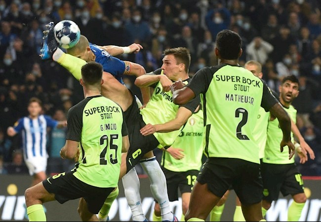 VIDEO Ẩu đả cực căng trong trận Porto vs Sporting Lisbon hình ảnh VIDEO Ẩu đả cực căng trong trận Porto vs Sporting Lisbon hình ảnh