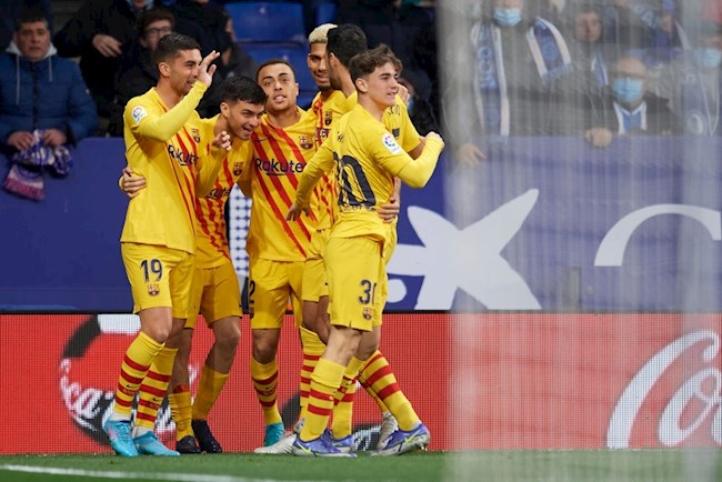 Barca vươn lên dẫn bàn từ rất sớm Barca vươn lên dẫn bàn từ rất sớm