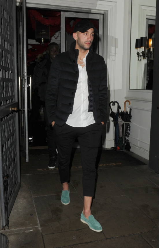 Hakim Ziyech trông khá trầm ngâm