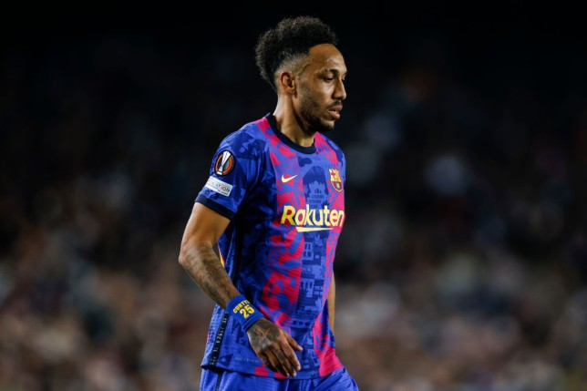 Xavi đánh giá cao tinh thần của Aubameyang