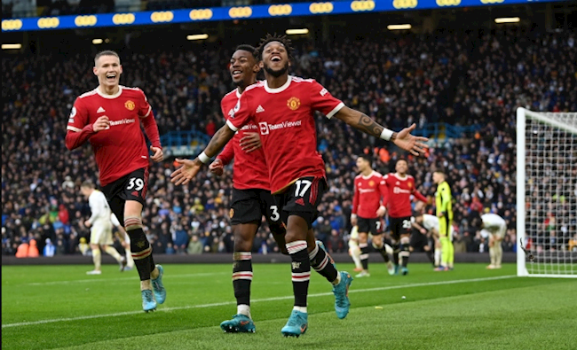 MU đánh bại Leeds 4-2
