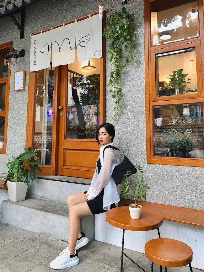 Vợ mới cưới của Đức Chinh