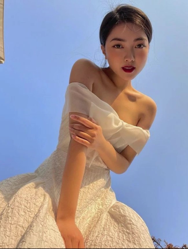 Vợ mới cưới của Đức Chinh