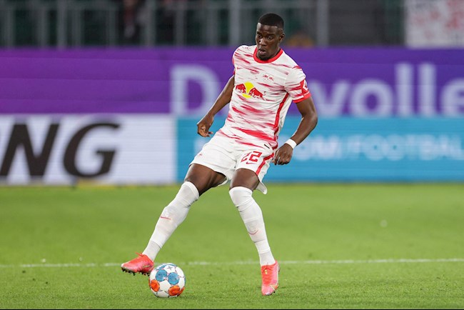 Rangnick tiến cử MU mua Mukiele