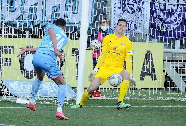 Thương vụ đầu tiên của CLB Công an Hà Nội đổ bể 1