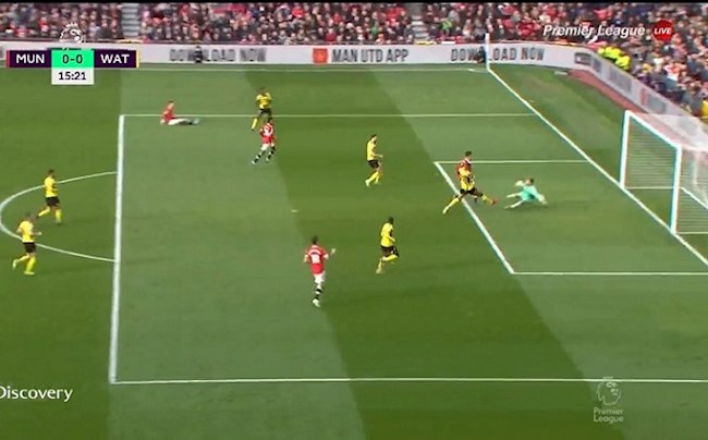 Ronaldo đưa bóng vào lưới Watford nhưng không được công nhận