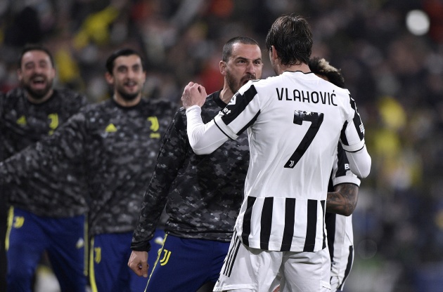 HLV Juventus nói gì khi được hỏi về Dusan Vlahovic và Cristiano Ronaldo?