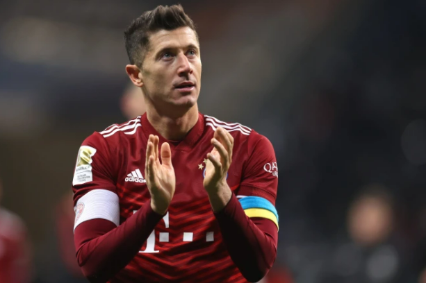 Lewandowski chưa gia hạn với Bayern Munich