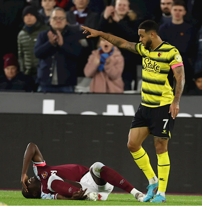 NHM Watford la ó Kurt Zouma