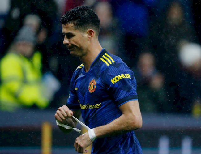 Cristiano Ronaldo thêm một lần khiến NHM ngán ngẩm Cristiano Ronaldo thêm một lần khiến NHM ngán ngẩm