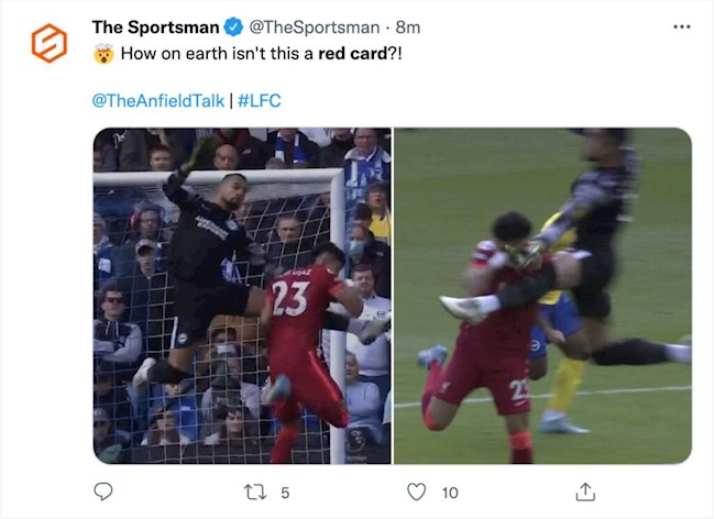 Luiz Diaz va chạm rất mạnh với Robert Sanchez