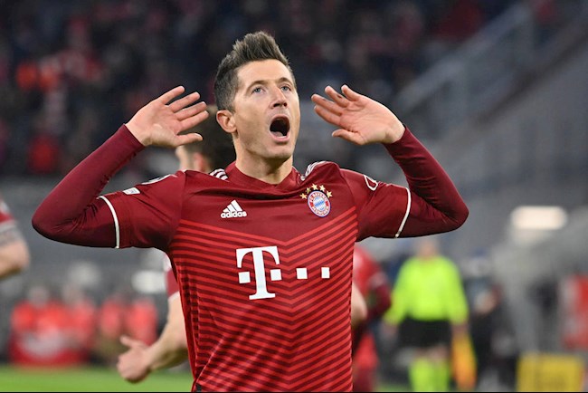 Lewandowski không thể đến Barca mùa tới 1