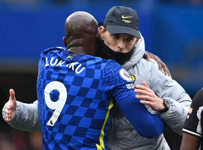 Thomas Tuchel tự nguyện lái xe đưa các cầu thủ Chelsea đi thi đấu