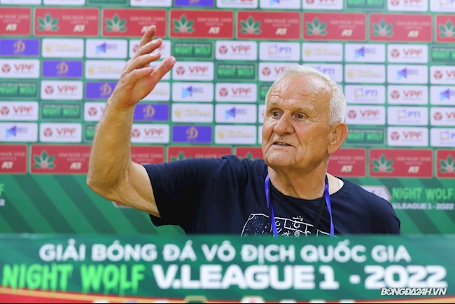 Ljupko Petrovic Thanh Hoa