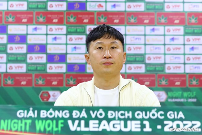 HLV Hà Nội FC muốn quên đi Quang Hải