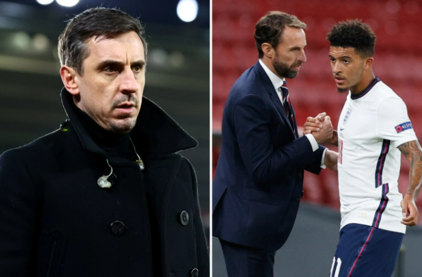 Gary Neville không hài lòng với việc Gareth Southgate loại bỏ Jadon Sancho