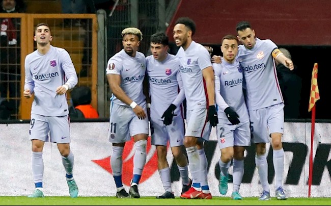 Xavi thận trọng trước trận Siêu kinh điển 1