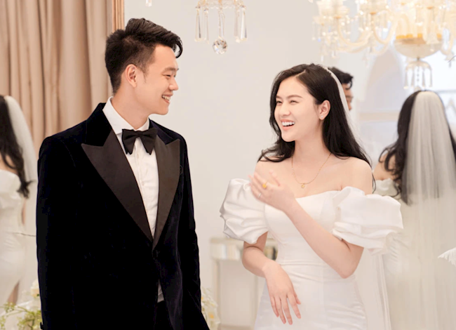 Thành Chung hạnh phúc sánh đôi cùng người ấy trong ngày trọng đại