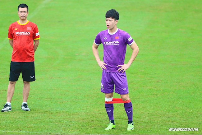 Hoàng Đức tái nhiễm Covid-19, bỏ lỡ trận Việt Nam đấu Oman hình ảnh