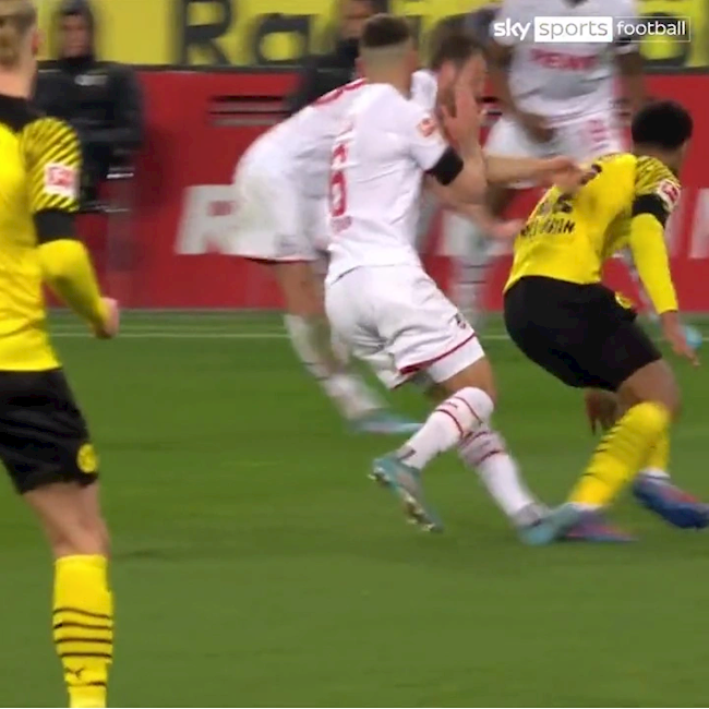 Sự cố đến với Jude Bellingham Sự cố đến với Jude Bellingham