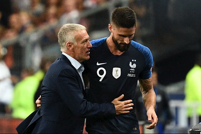 HLV Didier Deschamps nói về sự trở lại của Giroud