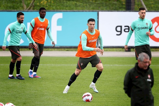 Ronaldo tiếp sức mạnh cho ĐT Bồ Đào Nha trước vòng Play-off hình ảnh Ronaldo tiếp sức mạnh cho ĐT Bồ Đào Nha trước vòng Play-off hình ảnh