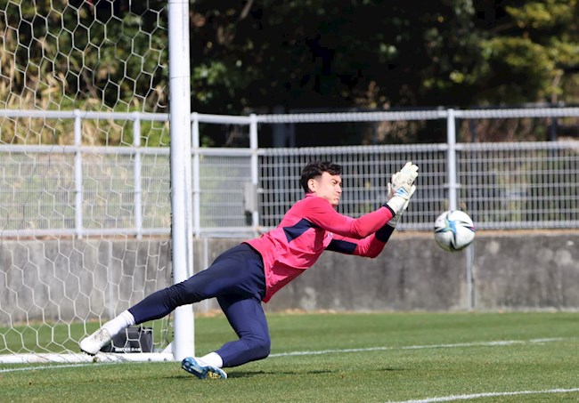 Người đại diện nói gì trước tin Văn Lâm xuống chơi ở J.League 2?