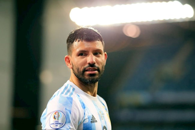 Aguero chuẩn bị làm thầy Messi hình ảnh Aguero chuẩn bị làm thầy Messi hình ảnh
