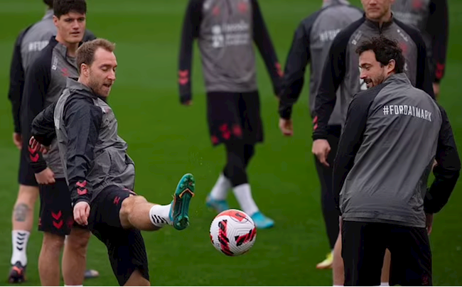 Eriksen tái xuất ĐT quốc gia vào đêm nay