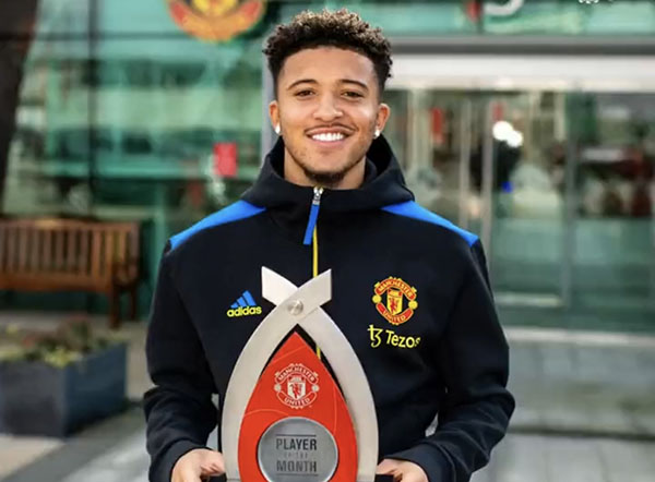 Sancho nhận liều doping cực lớn trước thềm trận derby Manchester