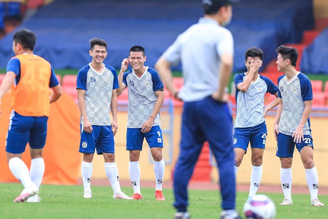 CLB Hà Nội ổn định lực lượng, sẵn sàng cho trận ra quân tại V.League 2022 nam định đấu với tp.hcm