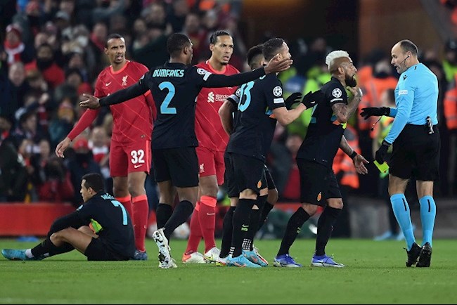 HLV Inter Milan nói về Alexis Sanchez sau chiến thắng trước Liverpool