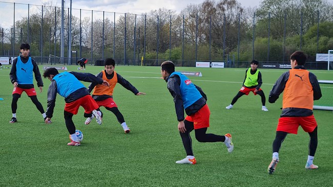 ĐT U17 Việt Nam bắt đầu tuần tập huấn cuối cùng tại Monchengladbach