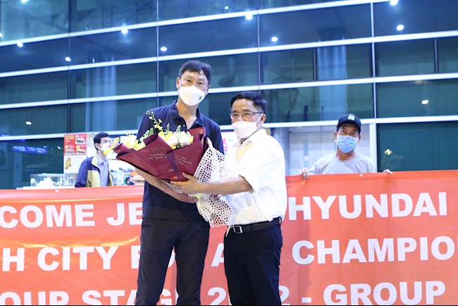 HLV Jeonbuk Hyundai Motors tự tin thách thức HAGL