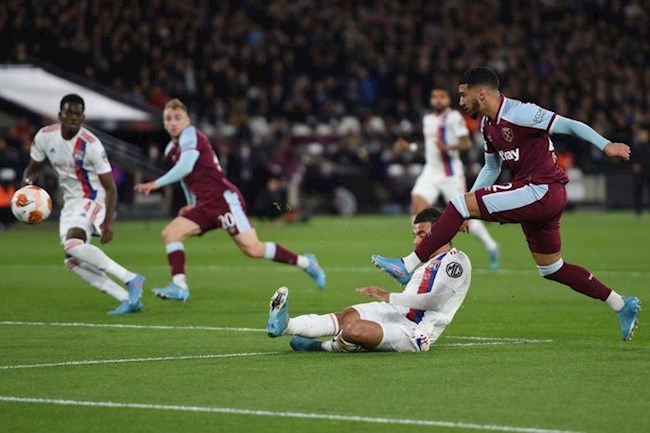 Lyon vs West Ham Lyon vs West Ham