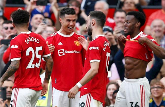 Ronaldo lập hat-trick trước Norwich Ronaldo lap hattrick truoc Norwich